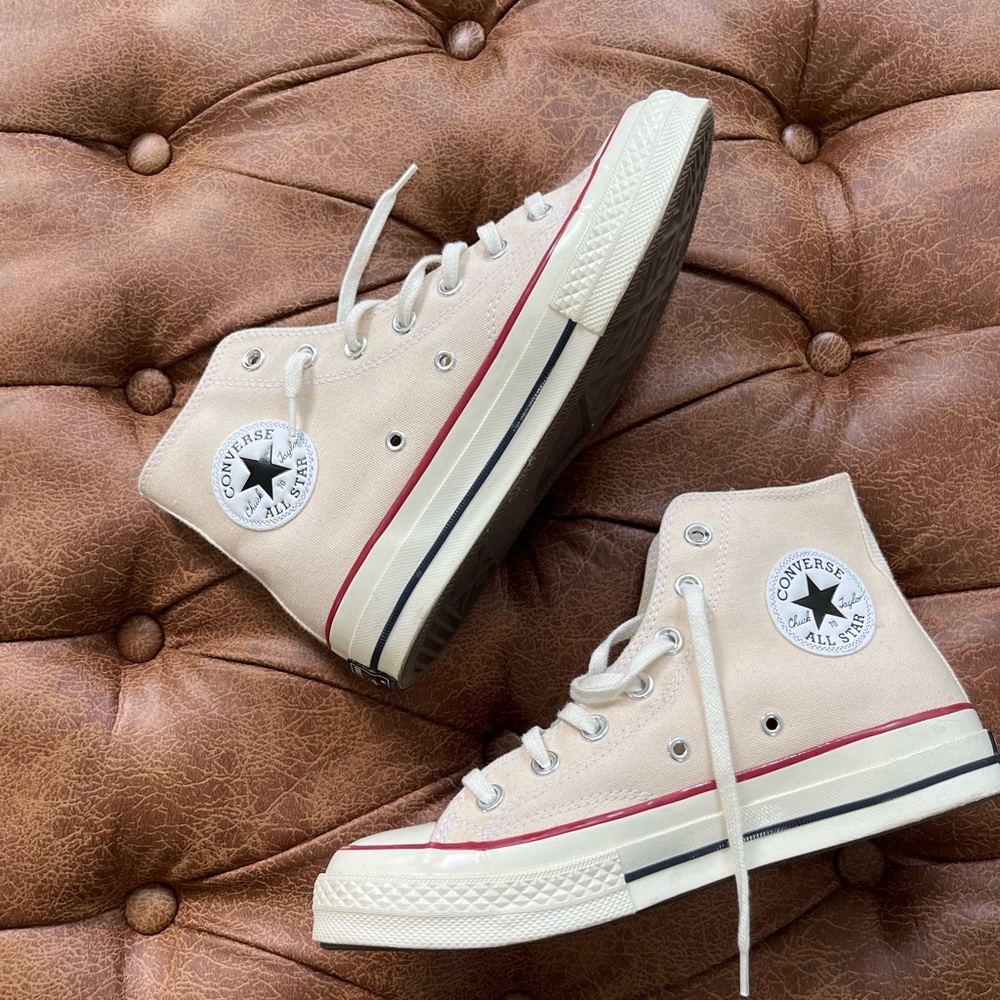 Worn twice, converse all star 70